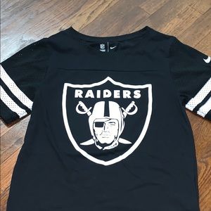 Team apparel Raiders shirt